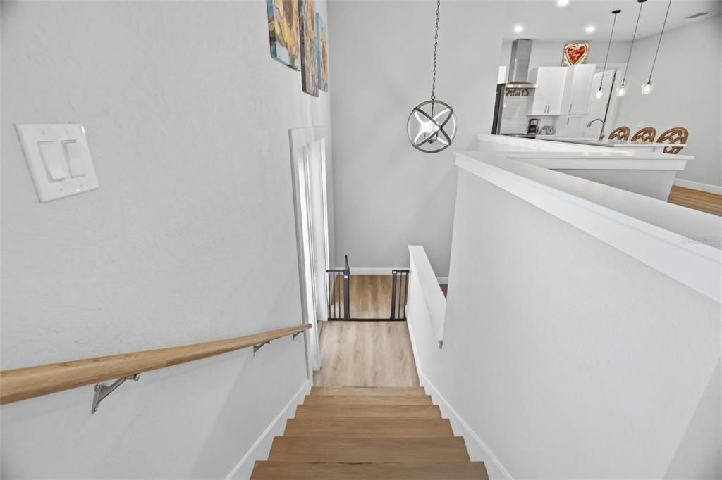 For Sale: $697,000 (3 beds, 3 baths, 2099 Square Feet)