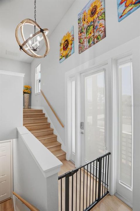For Sale: $697,000 (3 beds, 3 baths, 2099 Square Feet)
