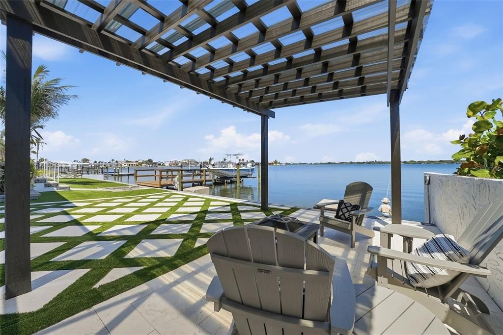 For Sale: $1,999,999 (3 beds, 3 baths, 3645 Square Feet)