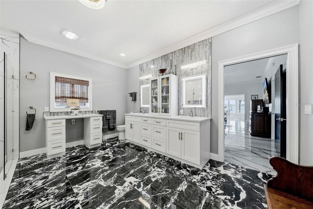 For Sale: $1,999,999 (3 beds, 3 baths, 3645 Square Feet)