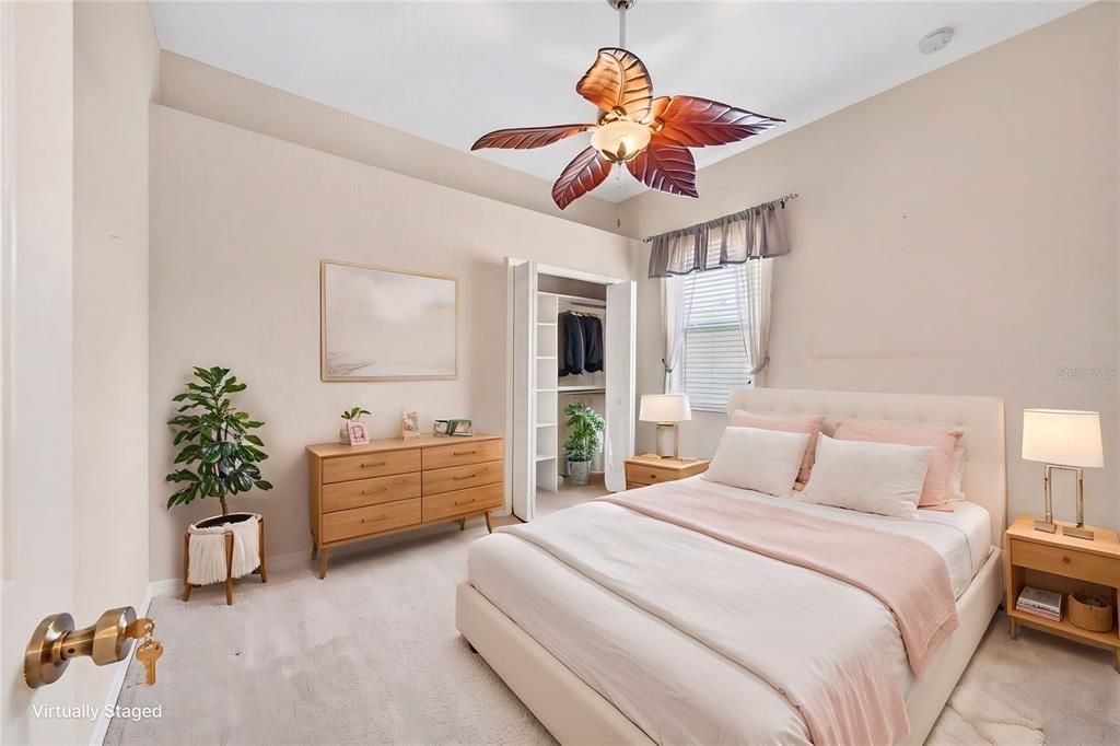 Activo con contrato: $530,000 (4 camas, 3 baños, 2976 Pies cuadrados)