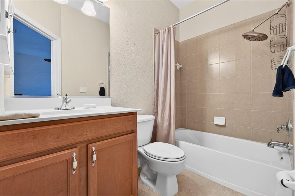 Activo con contrato: $530,000 (4 camas, 3 baños, 2976 Pies cuadrados)