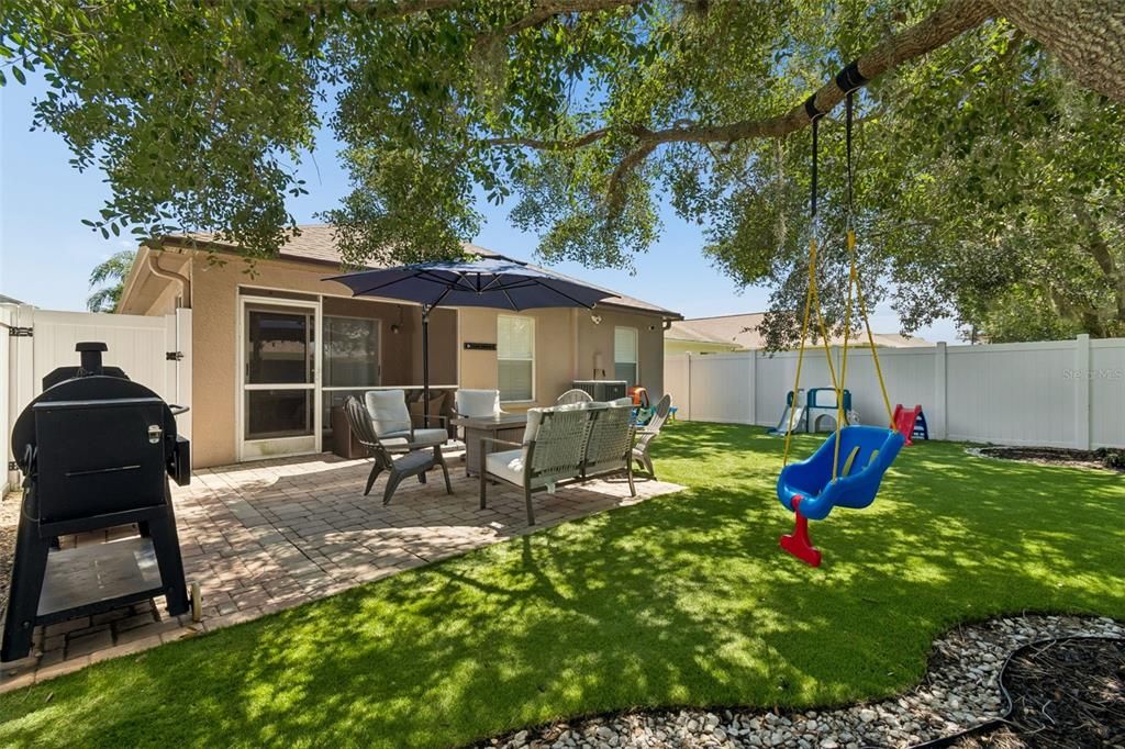 Activo con contrato: $319,900 (3 camas, 2 baños, 1726 Pies cuadrados)