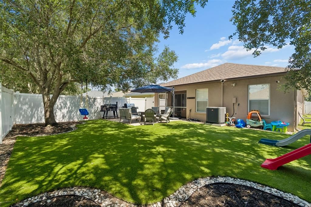 Activo con contrato: $319,900 (3 camas, 2 baños, 1726 Pies cuadrados)