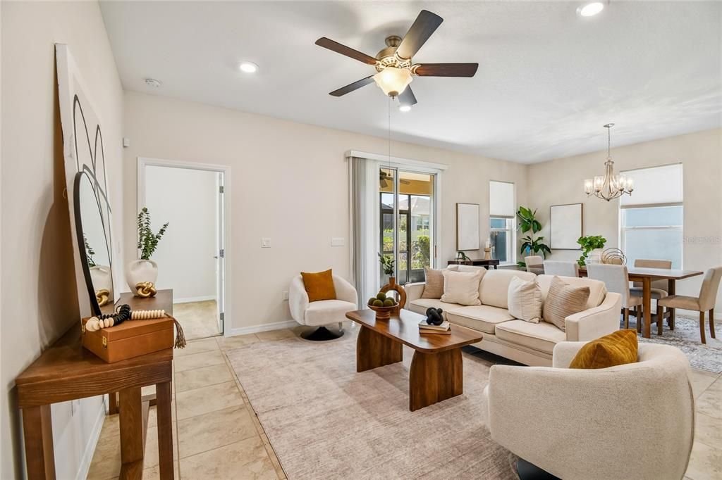En Venta: $325,000 (3 camas, 2 baños, 1704 Pies cuadrados)