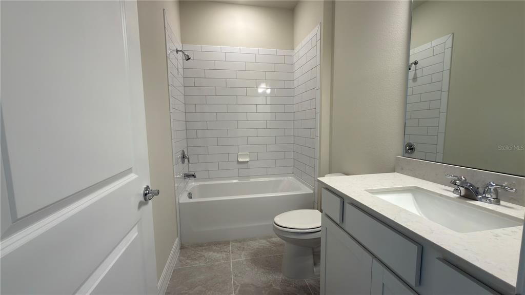 Active With Contract: $2,300 (3 beds, 2 baths, 1662 Square Feet)