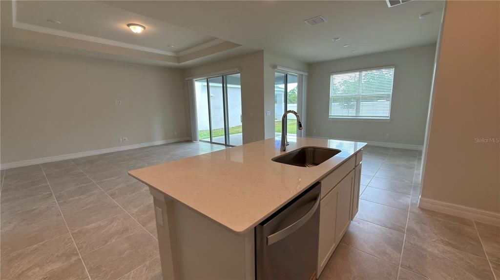 Active With Contract: $2,300 (3 beds, 2 baths, 1662 Square Feet)