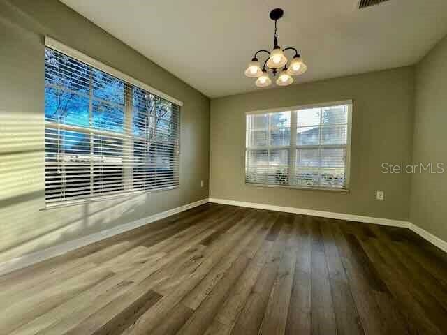 For Rent: $1,650 (3 beds, 2 baths, 1363 Square Feet)