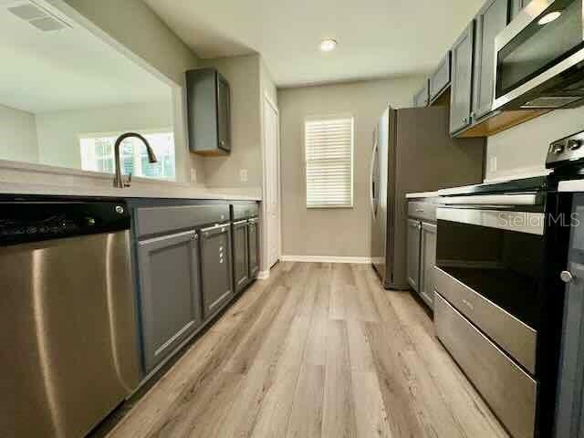 For Rent: $1,650 (3 beds, 2 baths, 1363 Square Feet)