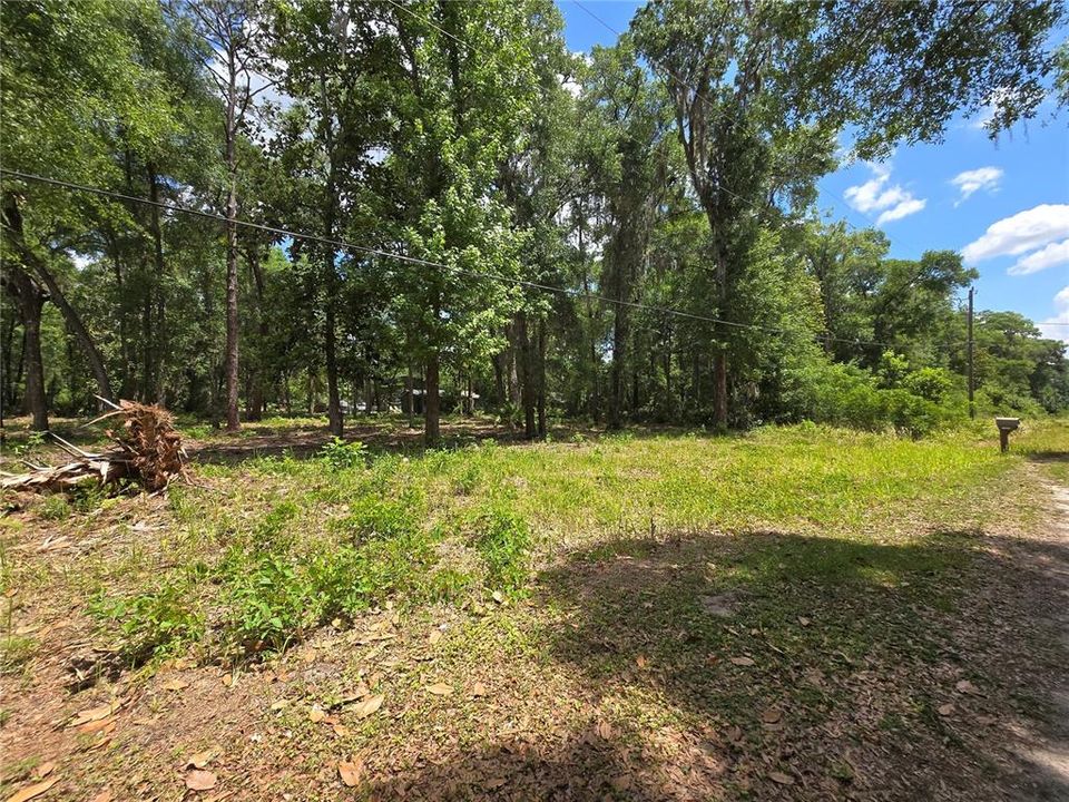 待售: $35,000 (0.24 acres)