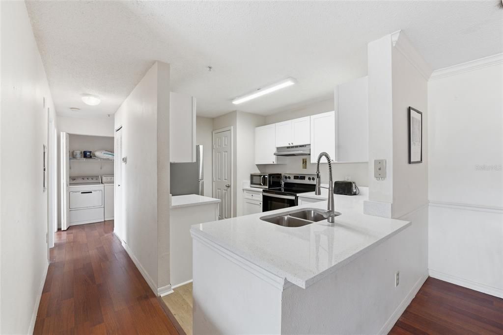 For Rent: $2,000 (3 beds, 2 baths, 1180 Square Feet)