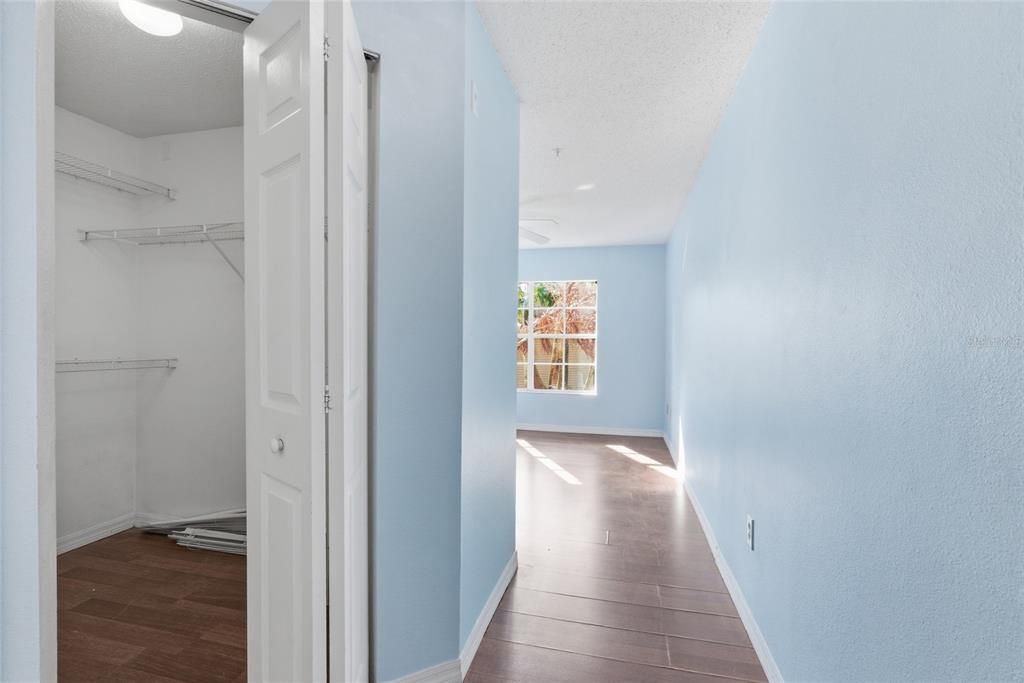 For Rent: $2,000 (3 beds, 2 baths, 1180 Square Feet)