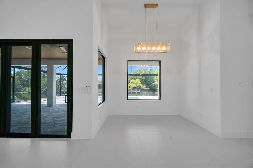 На продажу: $749,999 (4 спален, 3 ванн, 1935 Квадратных фут)
