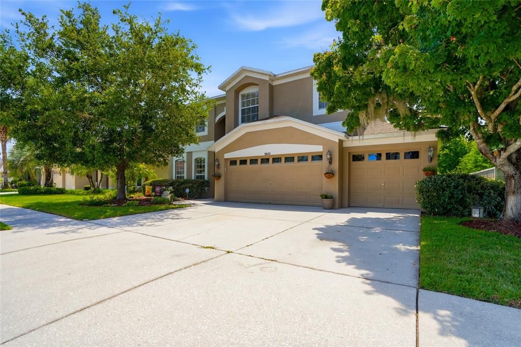 En Venta: $525,000 (5 camas, 3 baños, 3390 Pies cuadrados)