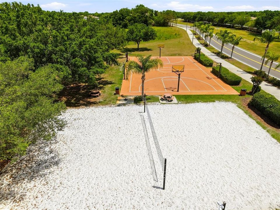 En Venta: $525,000 (5 camas, 3 baños, 3390 Pies cuadrados)