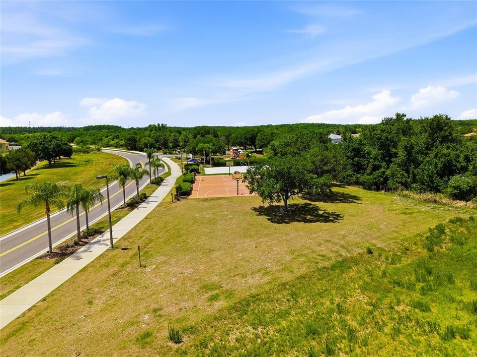En Venta: $525,000 (5 camas, 3 baños, 3390 Pies cuadrados)