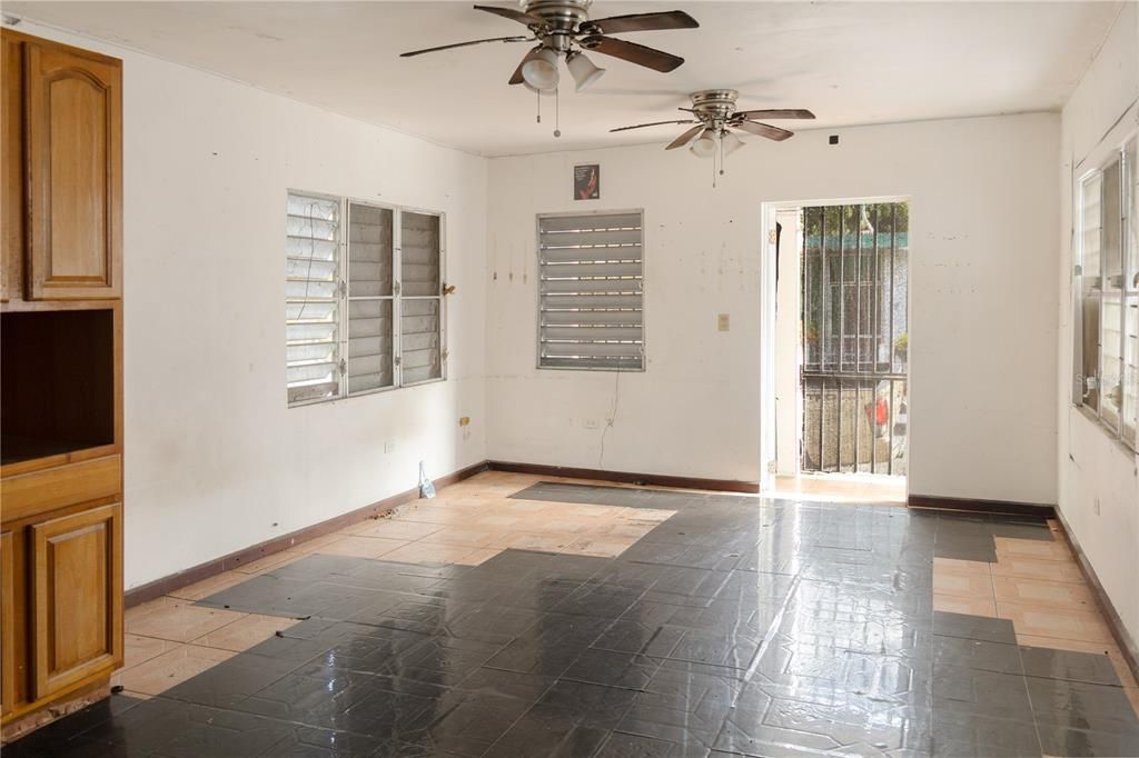 En Venta: $199,000 (1 camas, 1 baños, 500 Pies cuadrados)