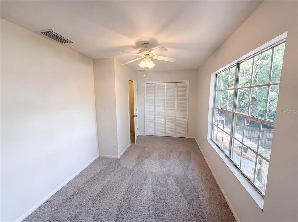 En Venta: $235,000 (2 camas, 2 baños, 1180 Pies cuadrados)