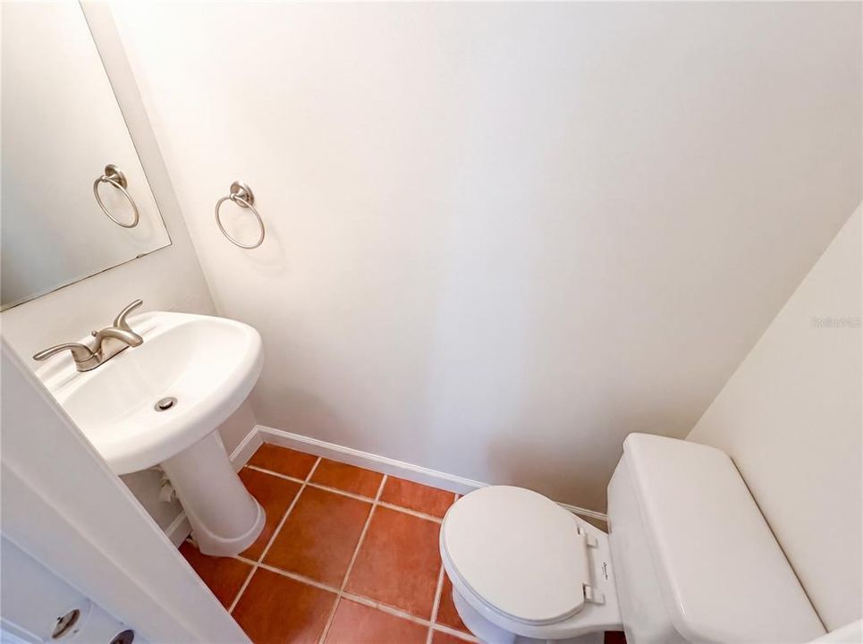 En Venta: $235,000 (2 camas, 2 baños, 1180 Pies cuadrados)
