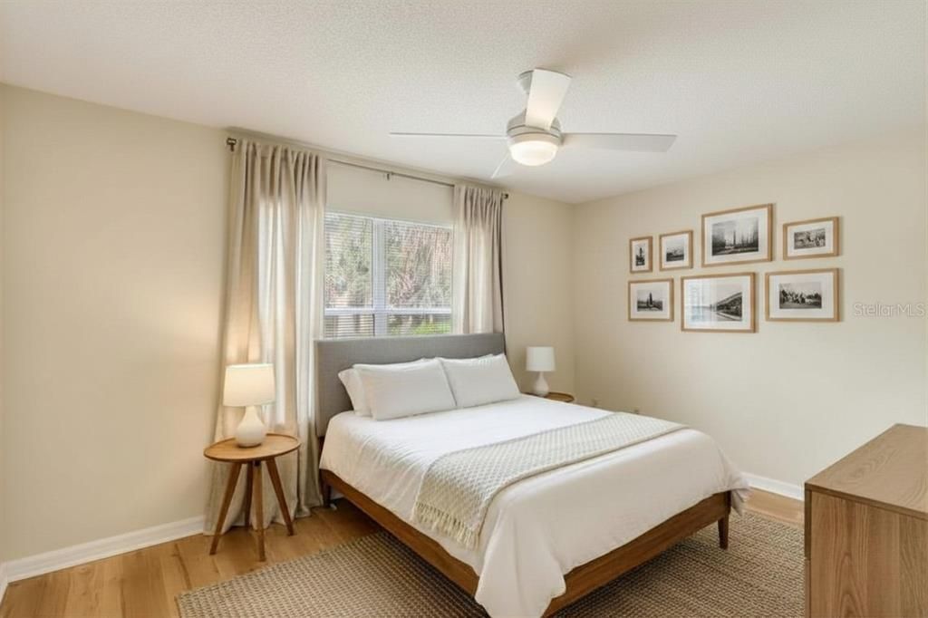 En Venta: $254,900 (2 camas, 2 baños, 1100 Pies cuadrados)