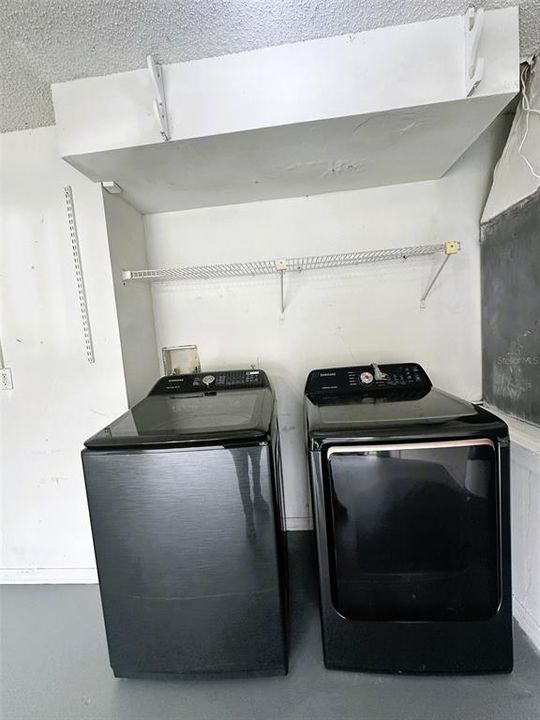 For Rent: $2,299 (3 beds, 2 baths, 1326 Square Feet)