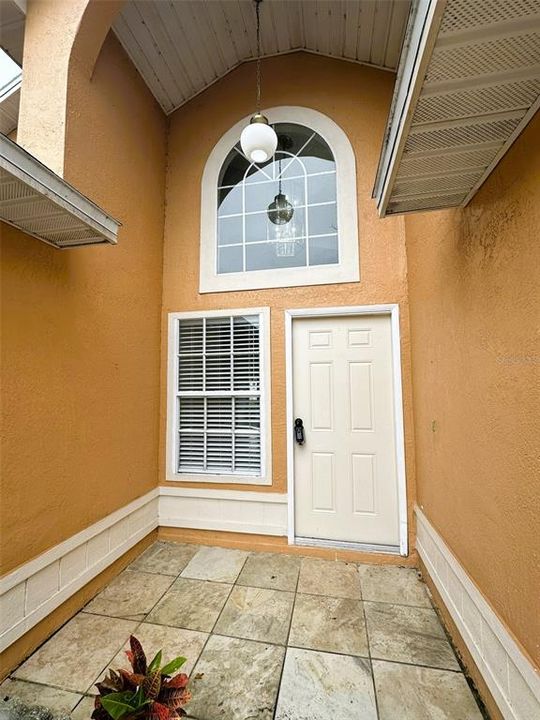 For Rent: $2,299 (3 beds, 2 baths, 1326 Square Feet)
