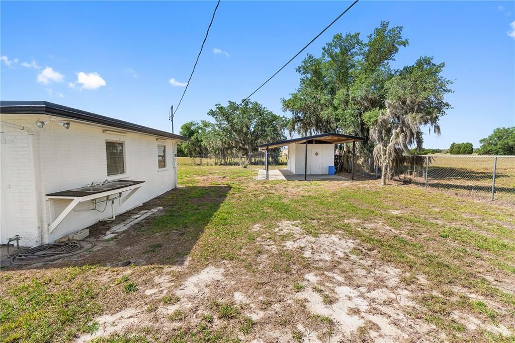 Activo con contrato: $449,900 (3 camas, 2 baños, 1640 Pies cuadrados)