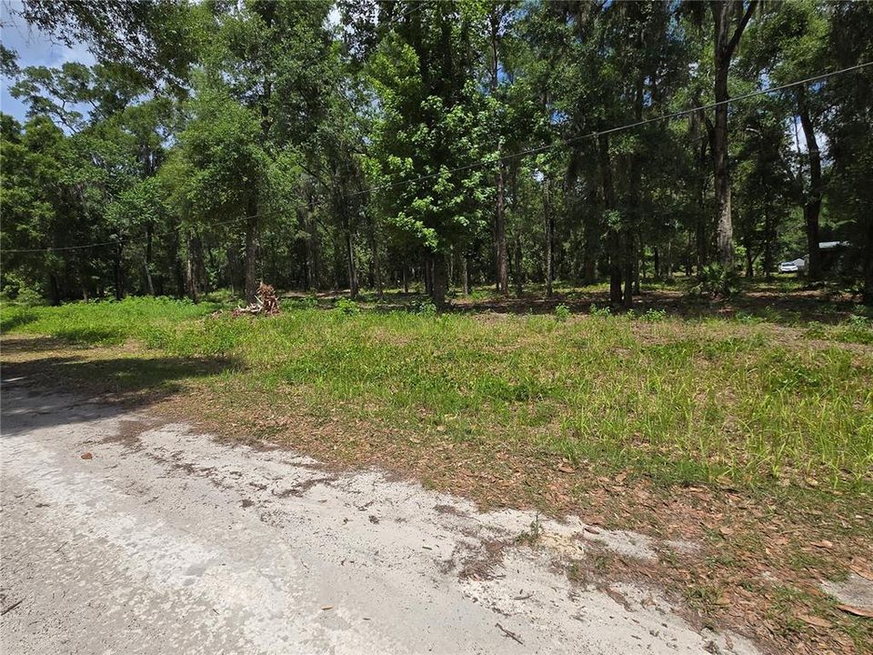 待售: $35,000 (0.24 acres)