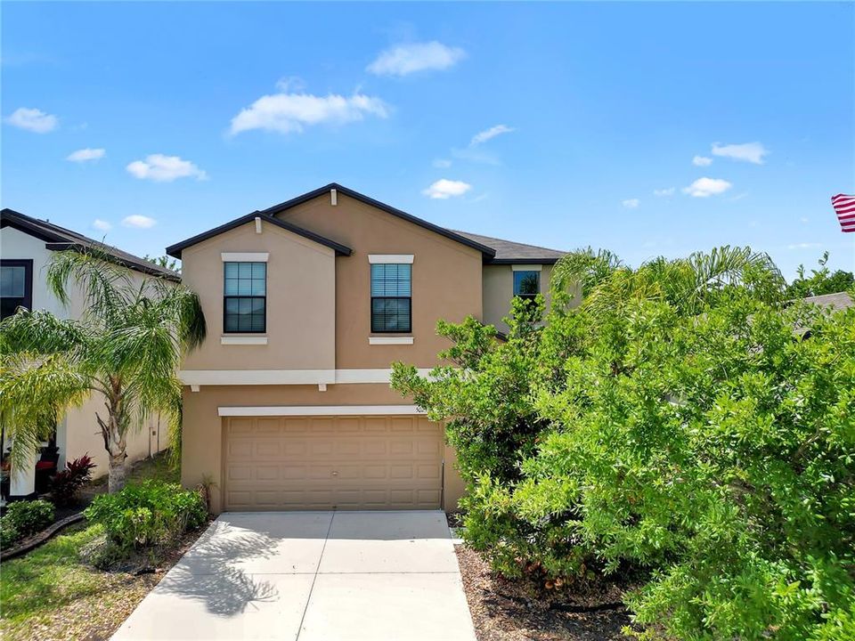For Rent: $2,500 (4 beds, 2 baths, 1925 Square Feet)