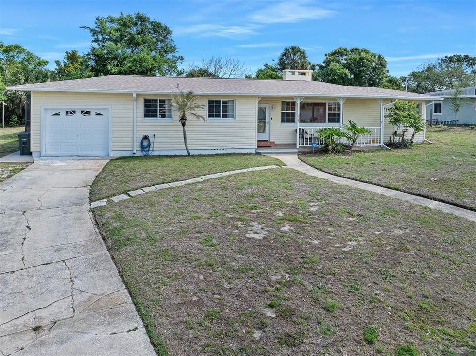En Venta: $437,900 (3 camas, 2 baños, 1393 Pies cuadrados)