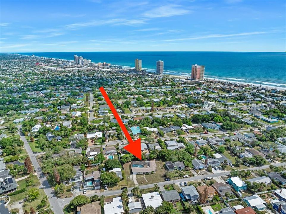 En Venta: $437,900 (3 camas, 2 baños, 1393 Pies cuadrados)