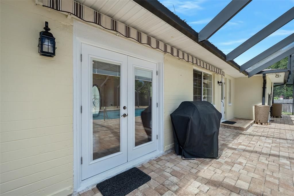 En Venta: $437,900 (3 camas, 2 baños, 1393 Pies cuadrados)