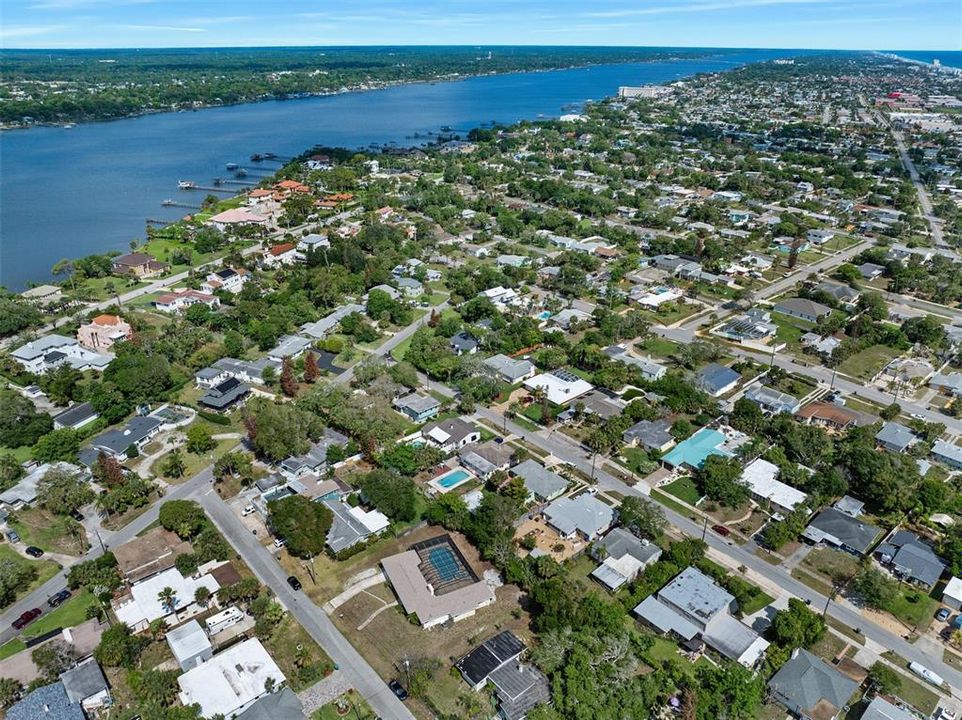 En Venta: $437,900 (3 camas, 2 baños, 1393 Pies cuadrados)