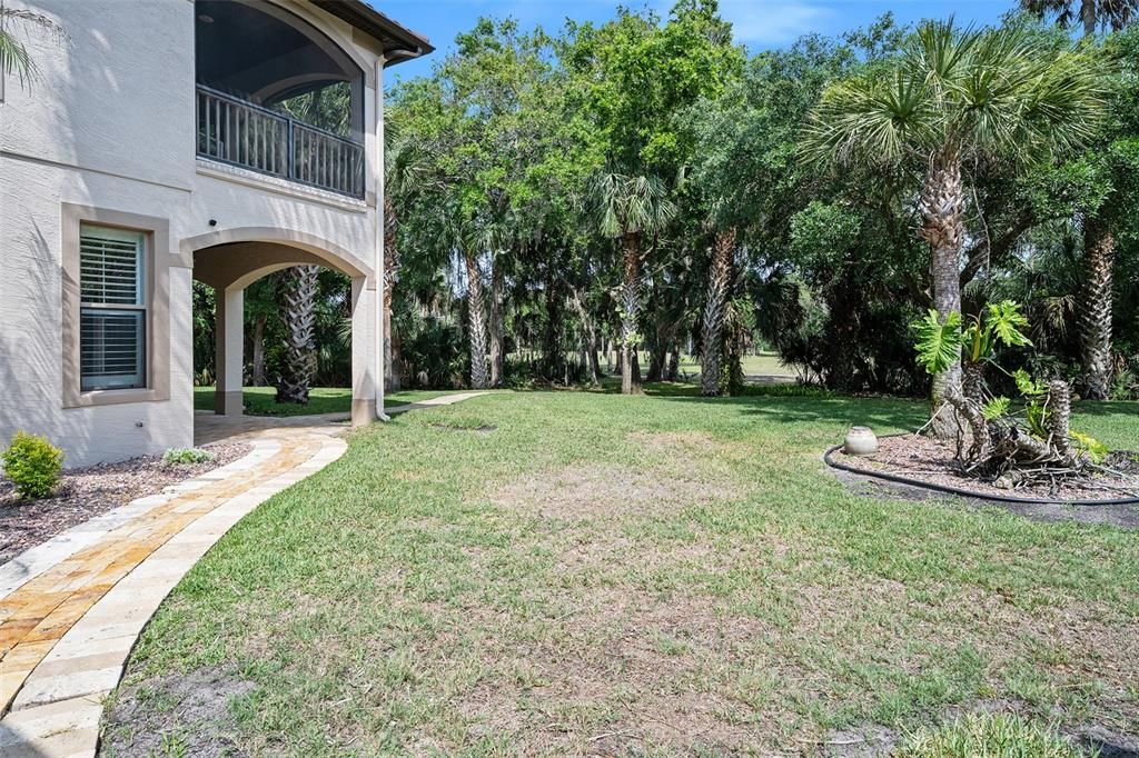 For Sale: $1,125,000 (4 beds, 4 baths, 5040 Square Feet)