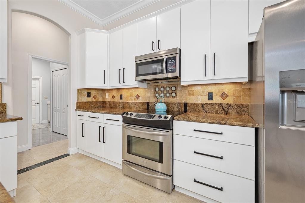 For Sale: $1,125,000 (4 beds, 4 baths, 5040 Square Feet)