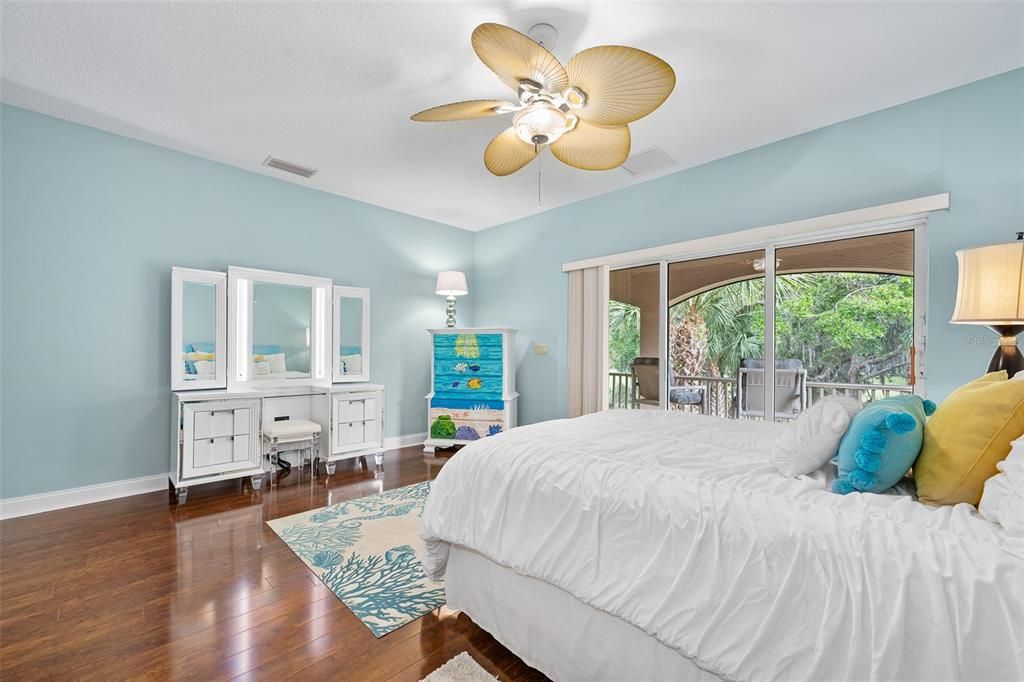 For Sale: $1,125,000 (4 beds, 4 baths, 5040 Square Feet)