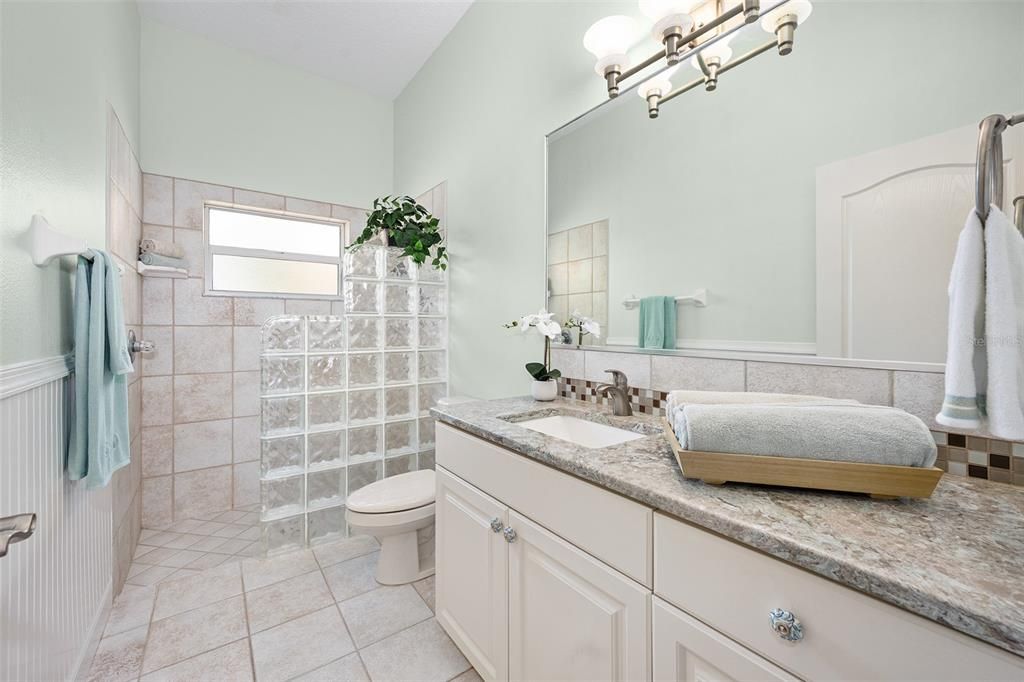 For Sale: $1,125,000 (4 beds, 4 baths, 5040 Square Feet)