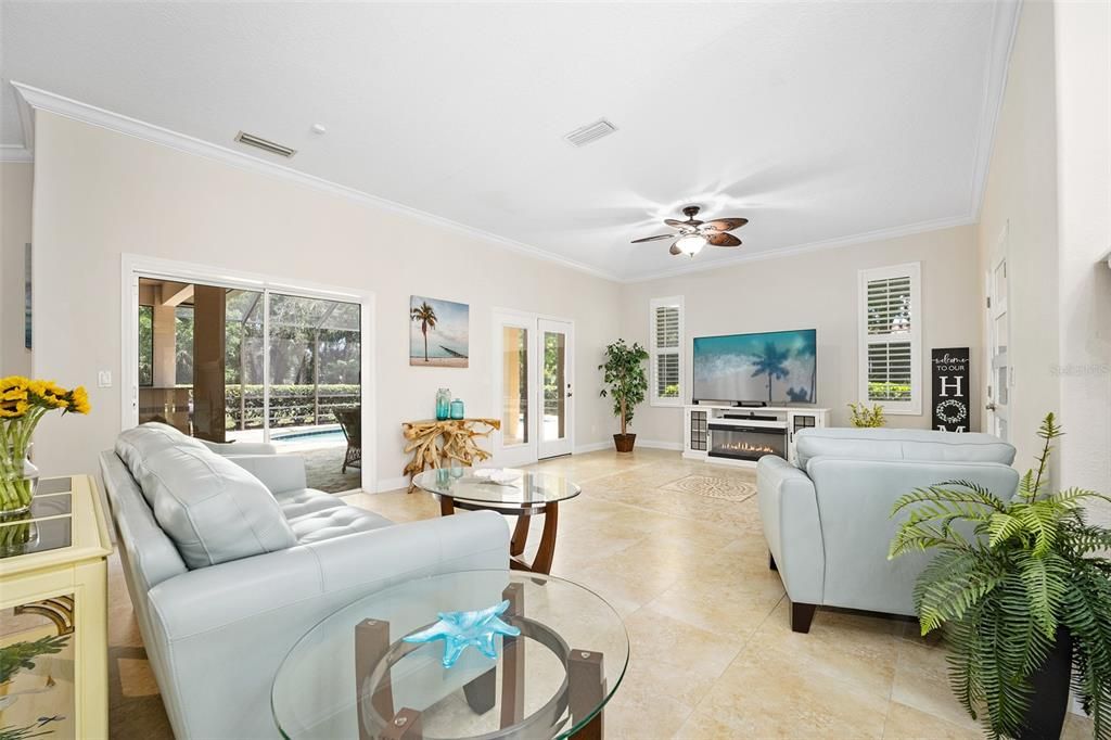 For Sale: $1,125,000 (4 beds, 4 baths, 5040 Square Feet)