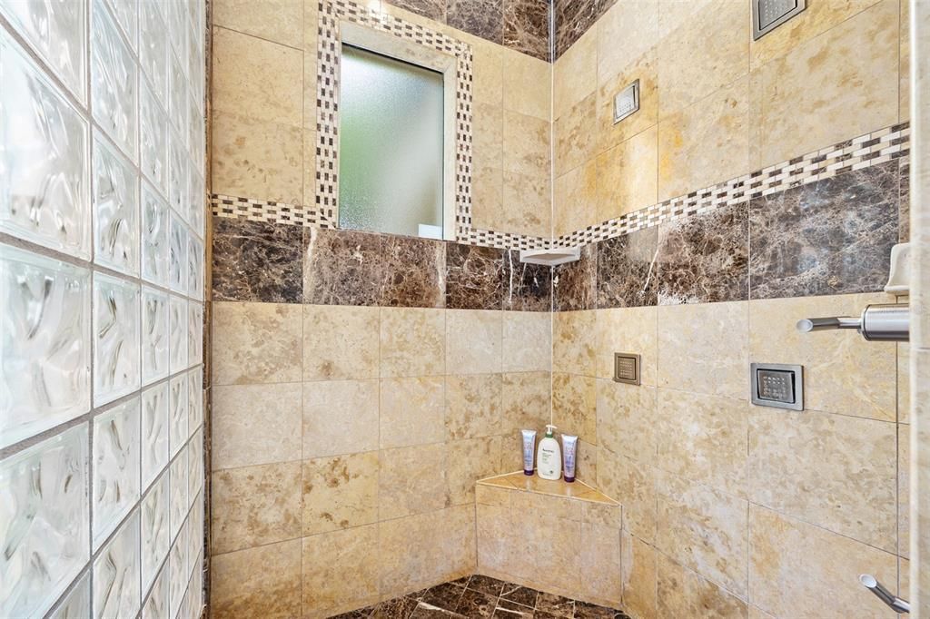 For Sale: $1,125,000 (4 beds, 4 baths, 5040 Square Feet)