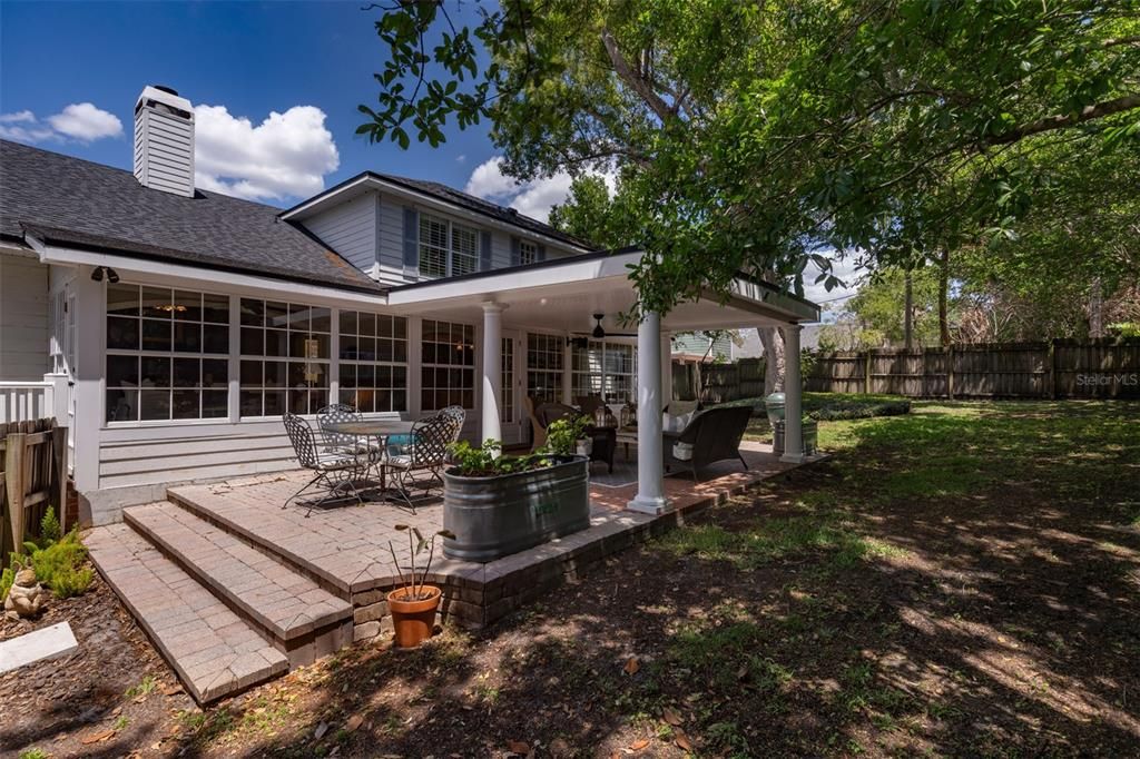 For Sale: $2,395,000 (5 beds, 3 baths, 3456 Square Feet)