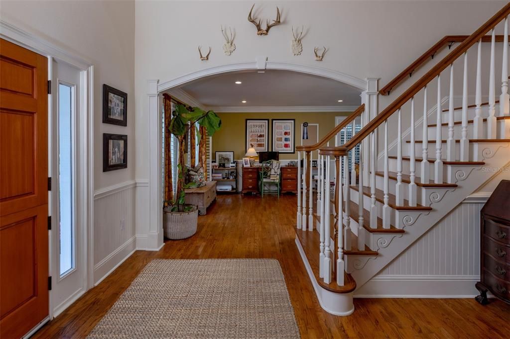 For Sale: $2,395,000 (5 beds, 3 baths, 3456 Square Feet)