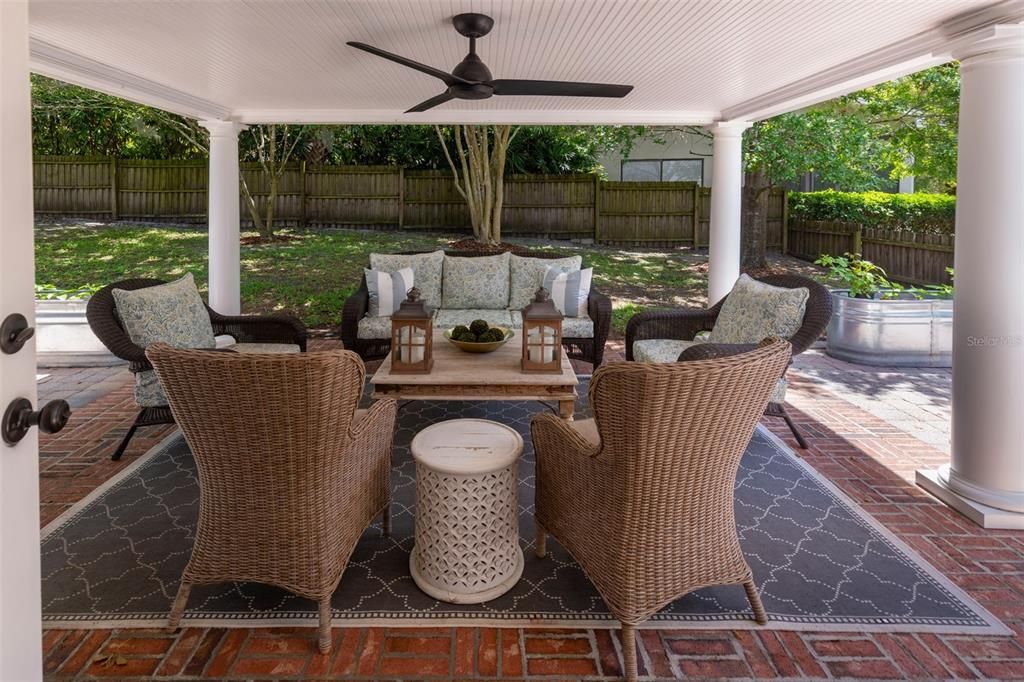 For Sale: $2,395,000 (5 beds, 3 baths, 3456 Square Feet)