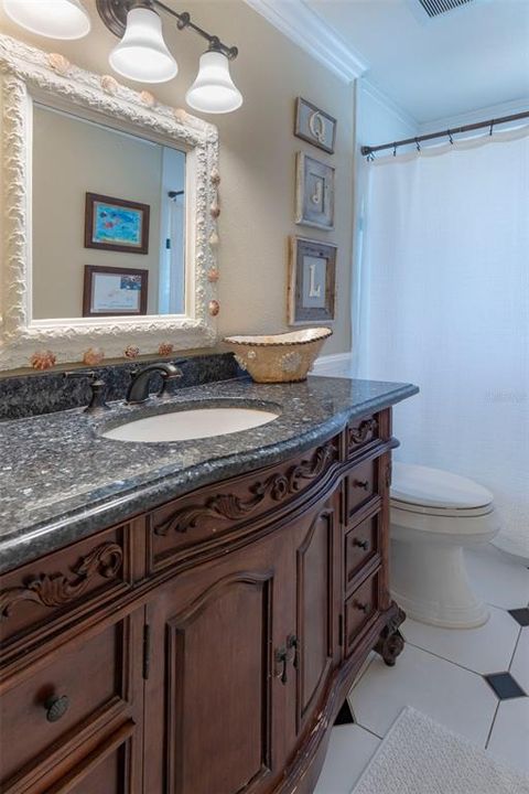 For Sale: $2,395,000 (5 beds, 3 baths, 3456 Square Feet)