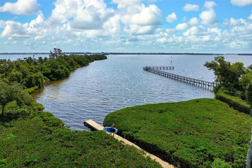 For Sale: $589,900 (2 beds, 2 baths, 1479 Square Feet)