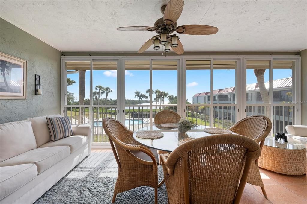 For Sale: $589,900 (2 beds, 2 baths, 1479 Square Feet)