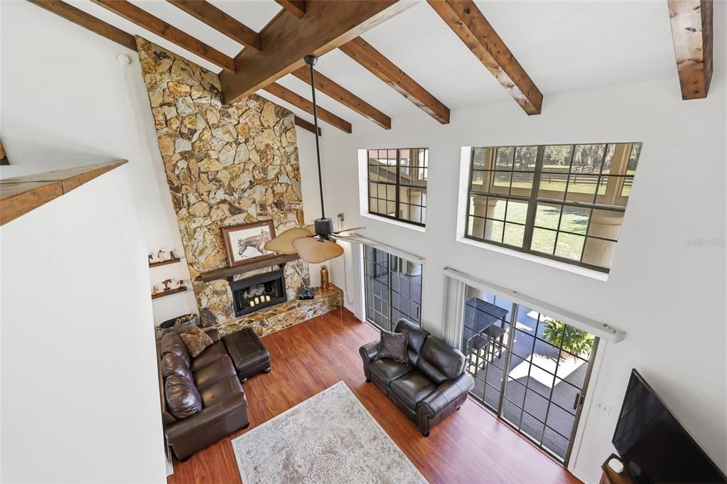 For Sale: $799,000 (4 beds, 2 baths, 3611 Square Feet)