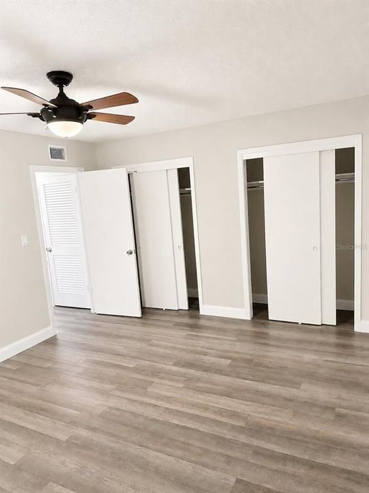 For Sale: $110,000 (1 beds, 1 baths, 760 Square Feet)