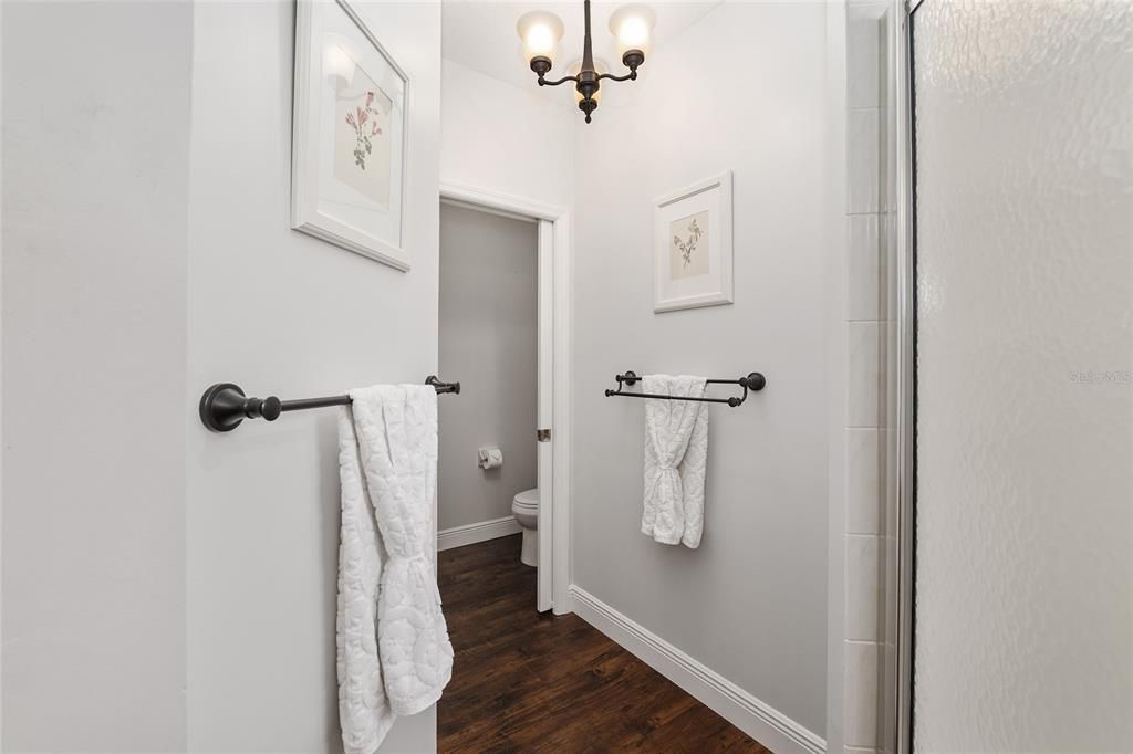 For Sale: $335,000 (3 beds, 2 baths, 1847 Square Feet)