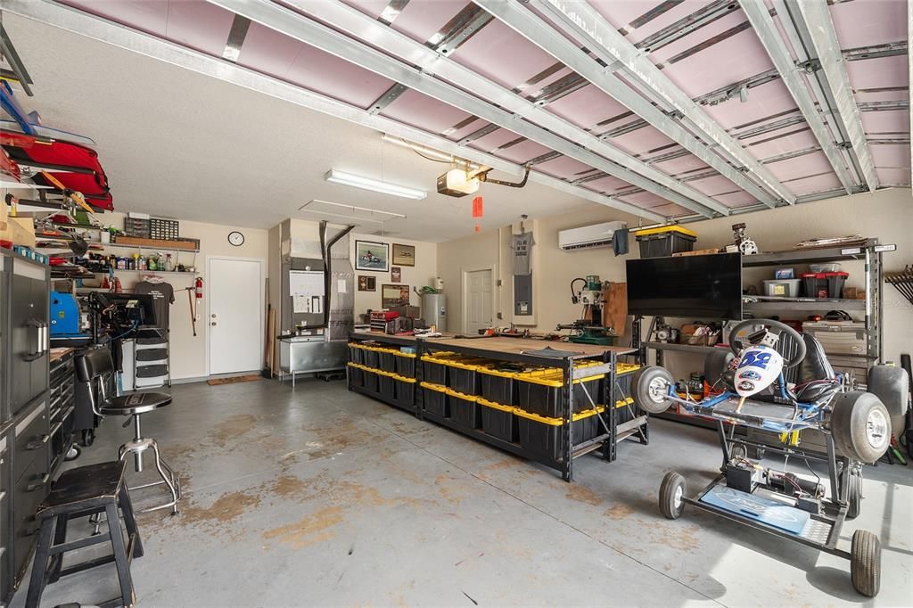 For Sale: $335,000 (3 beds, 2 baths, 1847 Square Feet)