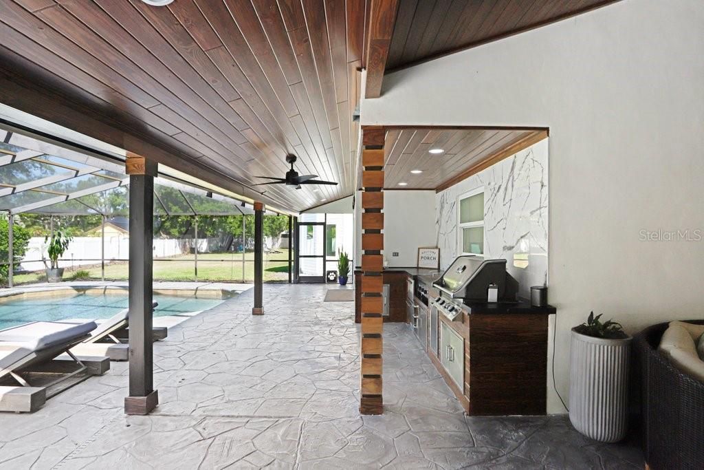 Active With Contract: $999,900 (5 beds, 3 baths, 3345 Square Feet)